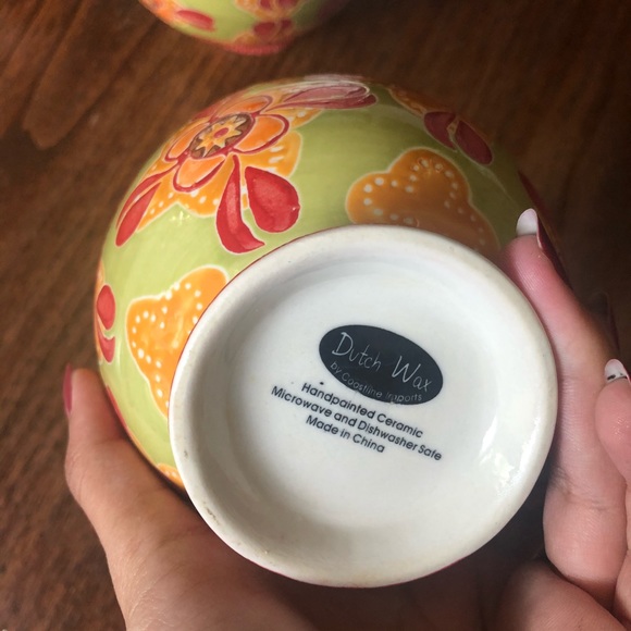 Set of 4 handpainted mugs - Picture 4 of 5